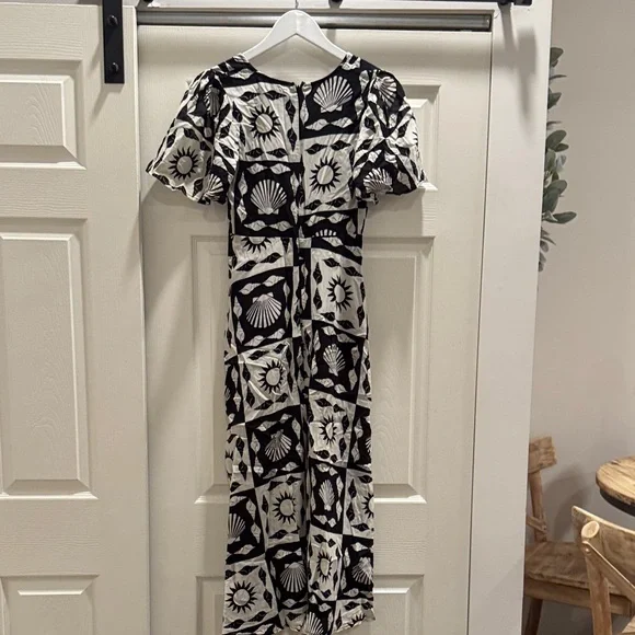 Lisa Says Gah Black & White Floral V-Neck Maxi Dress size xs needs zipper pull - Picture 4 of 6